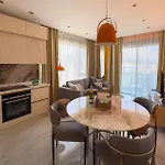 Qoople Excellence By The Sea Apartmán *