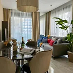 Qoople Excellence By The Sea Апартаменты *