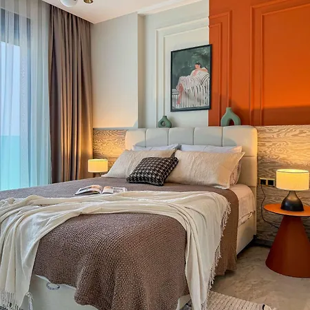 Qoople Excellence By The Sea Apartman *