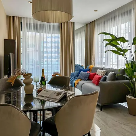 Qoople Excellence By The Sea Apartman *