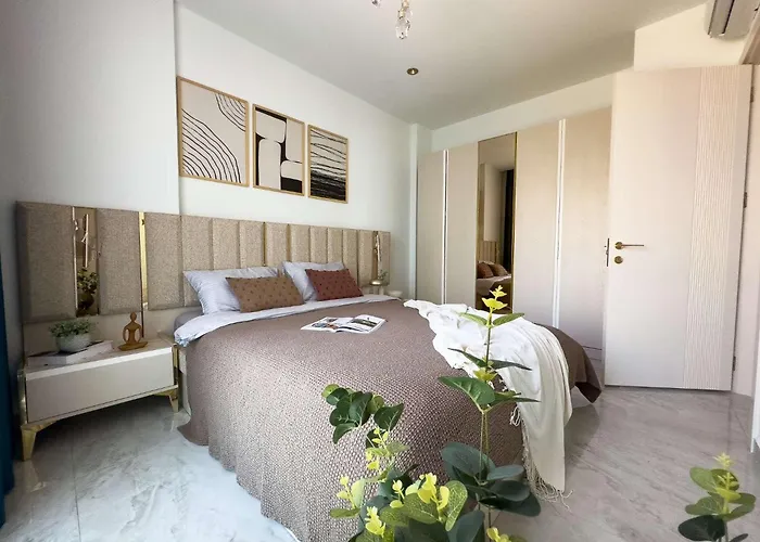 Qoople Excellence By The Sea Apartman *