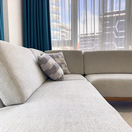 Excellence By The Sea Apartment *