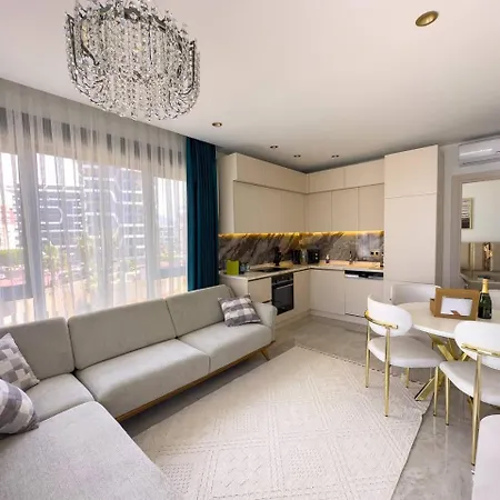Excellence By The Sea Apartment Alanya