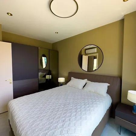 Excellence By The Sea Apartment